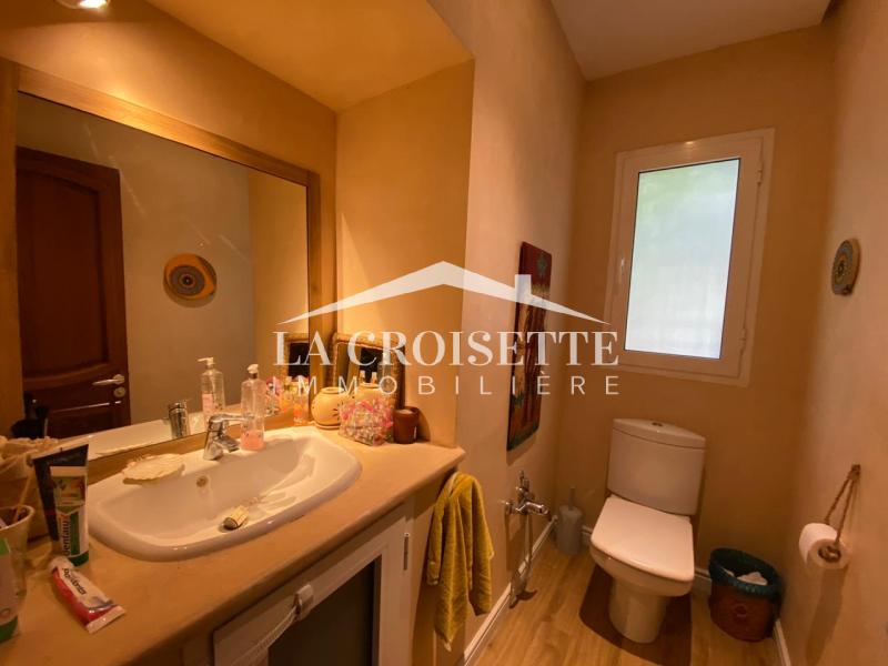 Villa S+4 meublée à La Marsa